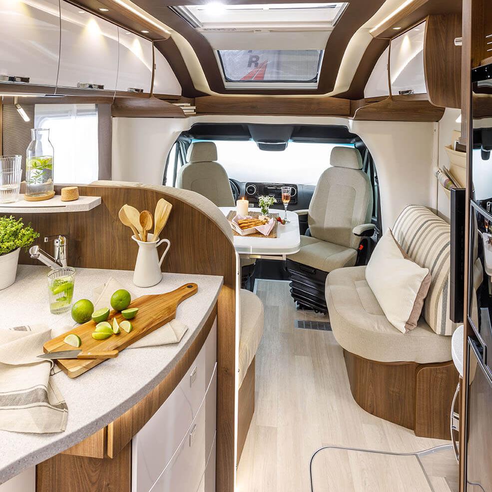 The New FRANKIA T 7400 on a Mercedes-Benz Platform The New FRANKIA T 7400 on a Mercedes-Benz Platform