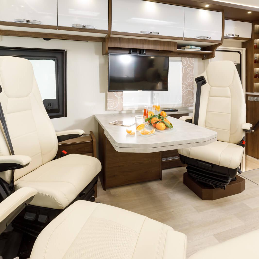 FRANKIA I 890 GD-B TITAN FRANKIA I 890 GD-B TITAN